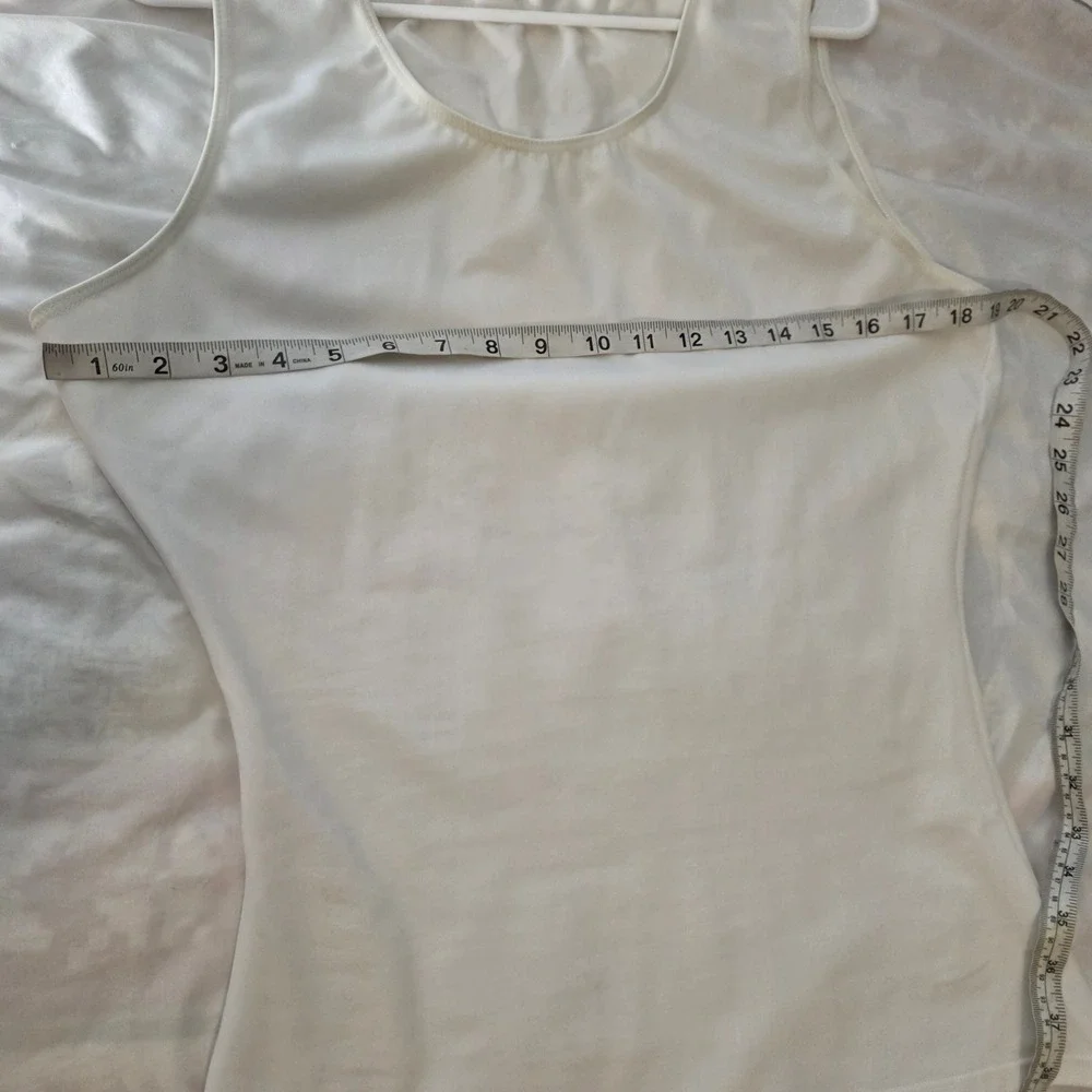 Insta Slim Mens Compression Tank Top Size XL White Sleeveless Undershirt USA